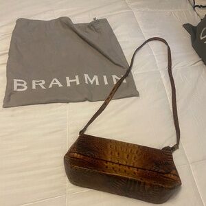 Tan bramin crossbody
